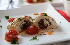 Indyk faszerowany żurawiną i ricottą