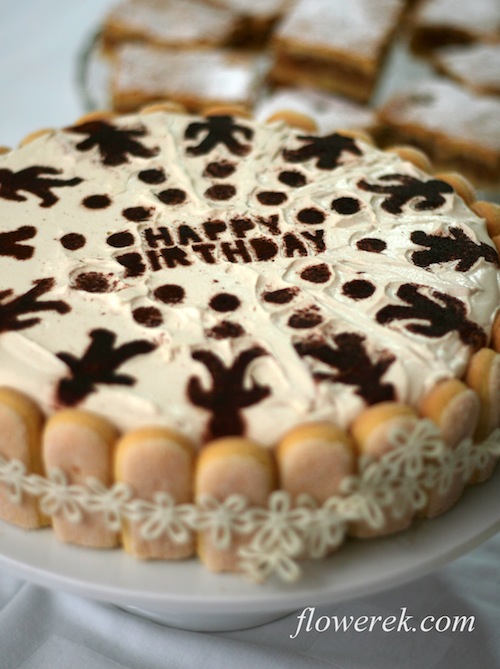 Tort tiramisu
