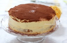 Tort ajerkoniakowy