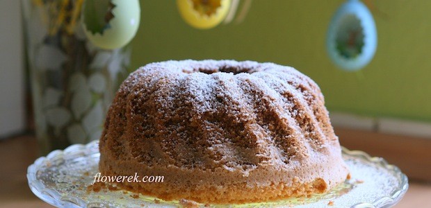 Babka ajerkoniakowa