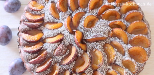 Tarta czekoladowa ze śliwkami